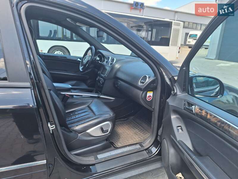 Позашляховик / Кросовер Mercedes-Benz M-Class 2008 в Нововолинську