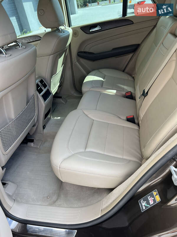 Внедорожник / Кроссовер Mercedes-Benz M-Class 2013 в Виннице