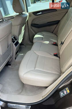 Внедорожник / Кроссовер Mercedes-Benz M-Class 2013 в 