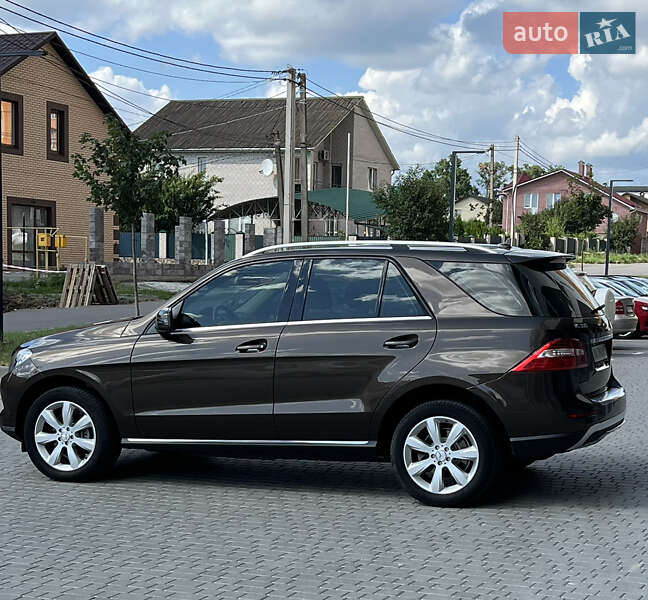 Внедорожник / Кроссовер Mercedes-Benz M-Class 2013 в Виннице