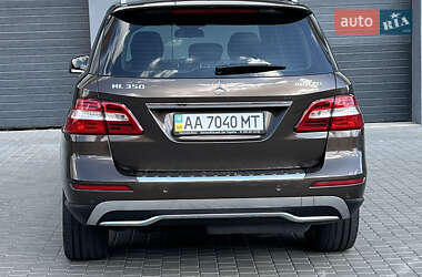 Внедорожник / Кроссовер Mercedes-Benz M-Class 2013 в 