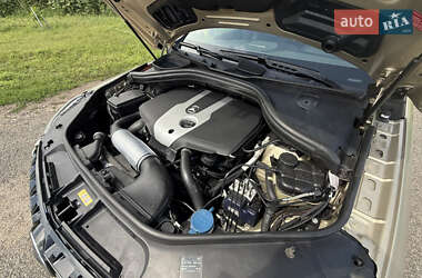 Внедорожник / Кроссовер Mercedes-Benz M-Class 2011 в 