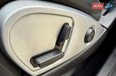 Внедорожник / Кроссовер Mercedes-Benz M-Class 2011 в 