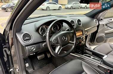 Внедорожник / Кроссовер Mercedes-Benz M-Class 2011 в 