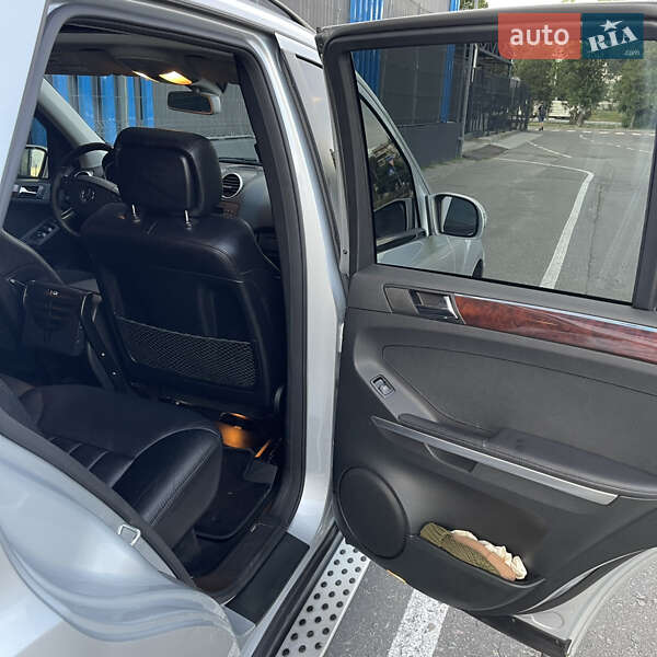 Внедорожник / Кроссовер Mercedes-Benz M-Class 2007 в Киеве