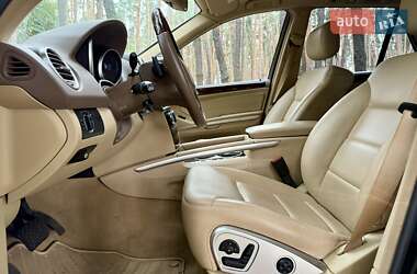 Позашляховик / Кросовер Mercedes-Benz M-Class 2010 в 