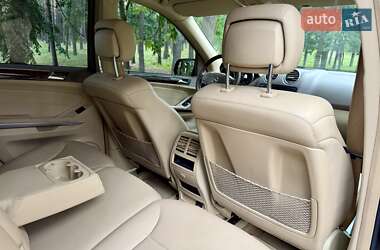 Позашляховик / Кросовер Mercedes-Benz M-Class 2010 в 