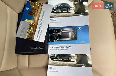 Позашляховик / Кросовер Mercedes-Benz M-Class 2010 в 