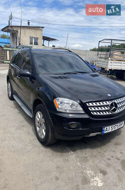 Mercedes-Benz M-Class 2008