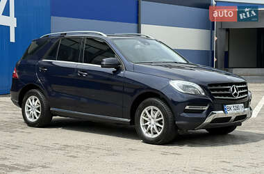Mercedes-Benz M-Class 2014