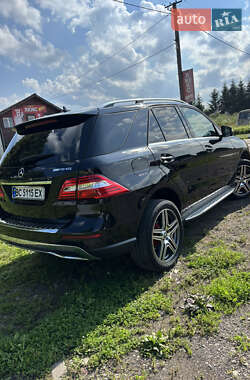 Внедорожник / Кроссовер Mercedes-Benz M-Class 2015 в 