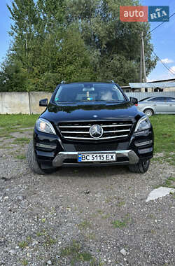Внедорожник / Кроссовер Mercedes-Benz M-Class 2015 в 
