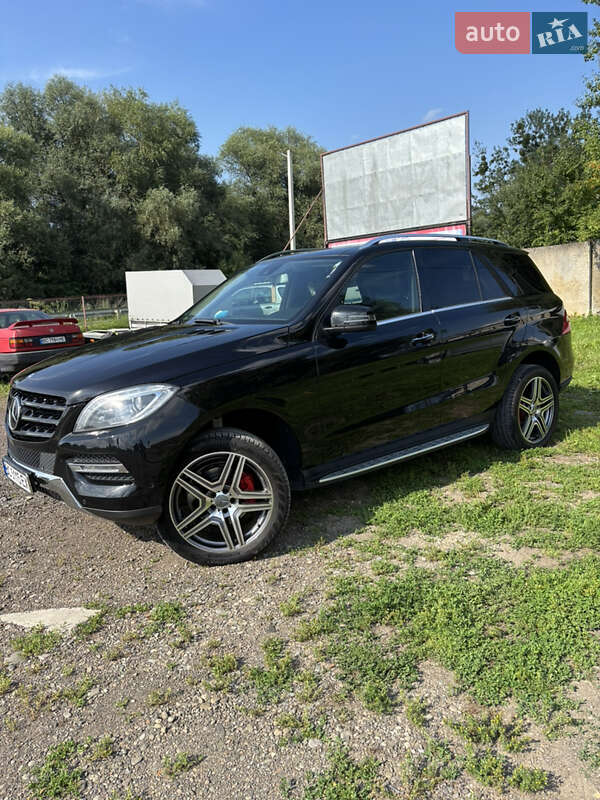 Внедорожник / Кроссовер Mercedes-Benz M-Class 2015 в Жидачове