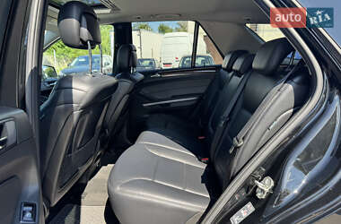 Внедорожник / Кроссовер Mercedes-Benz M-Class 2011 в 