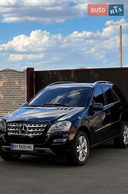 Mercedes-Benz M-Class 2009