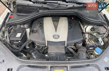 Внедорожник / Кроссовер Mercedes-Benz M-Class 2013 в 