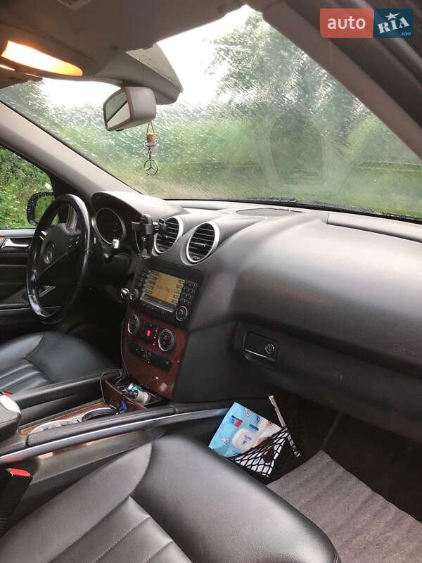 Внедорожник / Кроссовер Mercedes-Benz M-Class 2008 в Ивано-Франковске