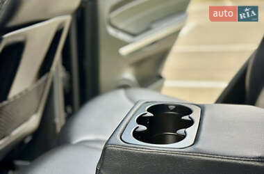 Внедорожник / Кроссовер Mercedes-Benz M-Class 2011 в 