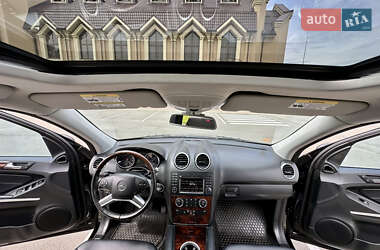Внедорожник / Кроссовер Mercedes-Benz M-Class 2011 в 