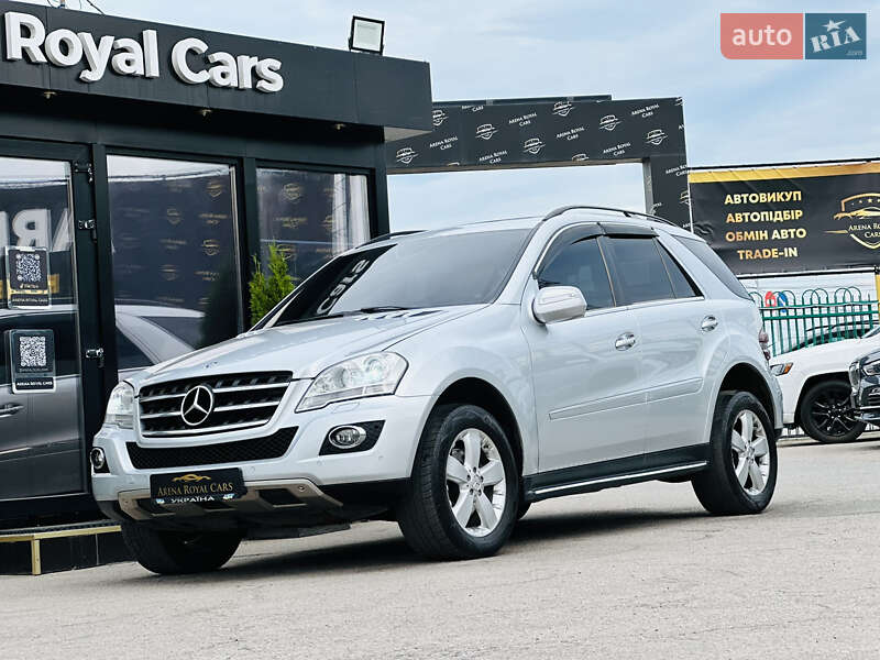 Внедорожник / Кроссовер Mercedes-Benz M-Class 2010 в Харькове