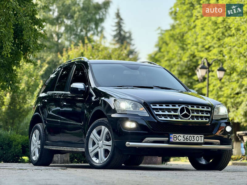 Mercedes-Benz M-Class 2009