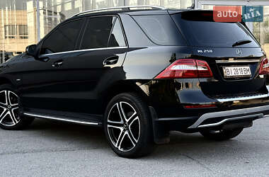 Внедорожник / Кроссовер Mercedes-Benz M-Class 2012 в 