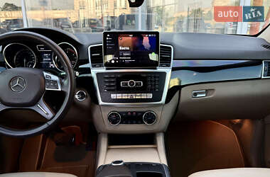 Внедорожник / Кроссовер Mercedes-Benz M-Class 2012 в 