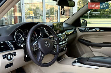 Внедорожник / Кроссовер Mercedes-Benz M-Class 2012 в 