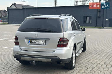Внедорожник / Кроссовер Mercedes-Benz M-Class 2005 в 