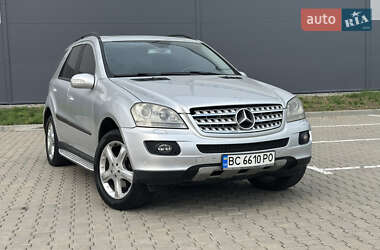 Внедорожник / Кроссовер Mercedes-Benz M-Class 2005 в 