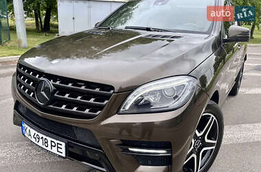 Внедорожник / Кроссовер Mercedes-Benz M-Class 2011 в Киеве