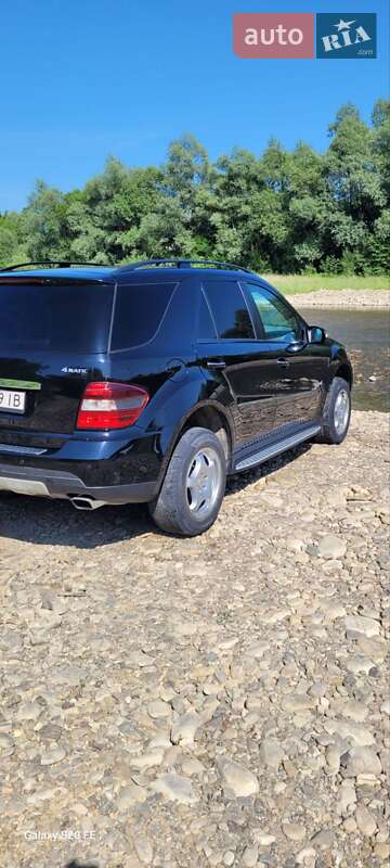 Внедорожник / Кроссовер Mercedes-Benz M-Class 2008 в Ивано-Франковске