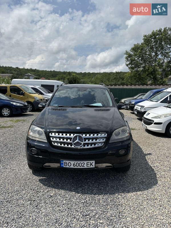Mercedes-Benz M-Class 2008