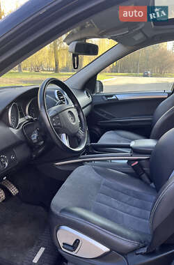 Внедорожник / Кроссовер Mercedes-Benz M-Class 2005 в 