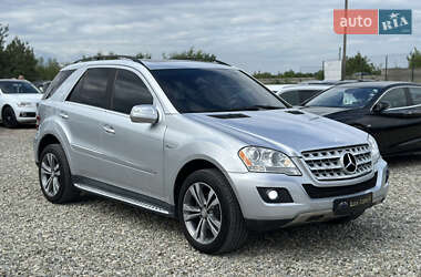 Mercedes-Benz M-Class 2010