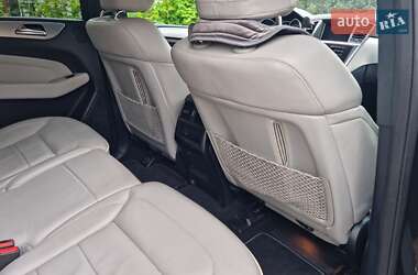 Внедорожник / Кроссовер Mercedes-Benz M-Class 2012 в 