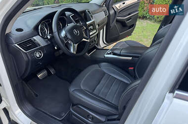 Внедорожник / Кроссовер Mercedes-Benz M-Class 2011 в 