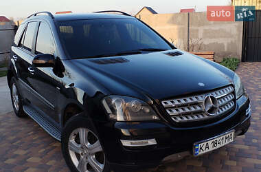 Внедорожник / Кроссовер Mercedes-Benz M-Class 2005 в Борисполе