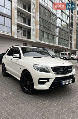 Mercedes-Benz M-Class 2012