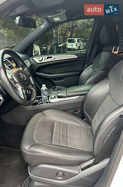 Внедорожник / Кроссовер Mercedes-Benz M-Class 2012 в 