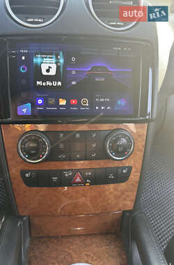 Позашляховик / Кросовер Mercedes-Benz M-Class 2008 в 