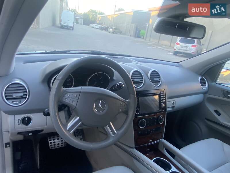 Внедорожник / Кроссовер Mercedes-Benz M-Class 2007 в Одессе