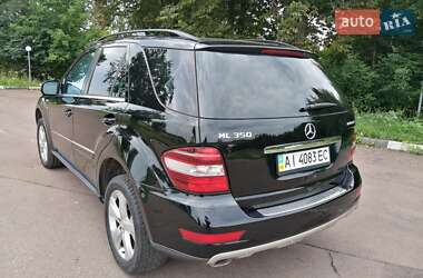 Внедорожник / Кроссовер Mercedes-Benz M-Class 2010 в 