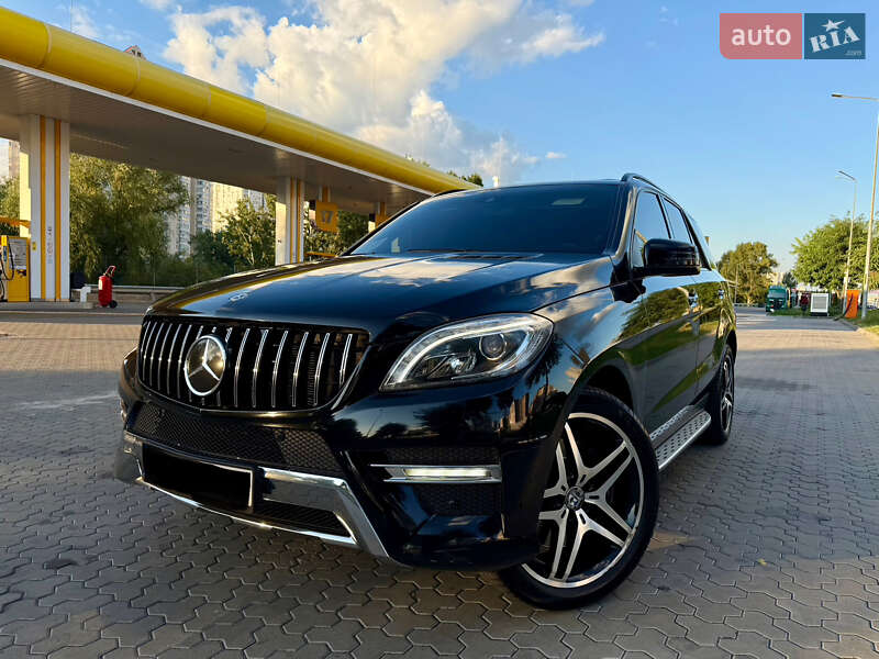 Mercedes-Benz M-Class 2014
