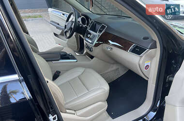 Внедорожник / Кроссовер Mercedes-Benz M-Class 2012 в Киеве