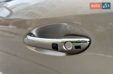 Внедорожник / Кроссовер Mercedes-Benz M-Class 2006 в 
