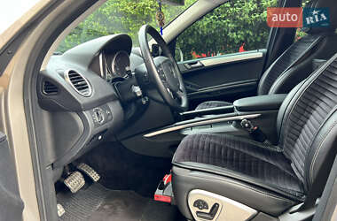 Внедорожник / Кроссовер Mercedes-Benz M-Class 2006 в 