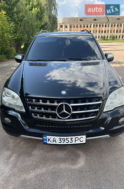 Mercedes-Benz M-Class 2009 Mercedes-Benz M-Class 2009