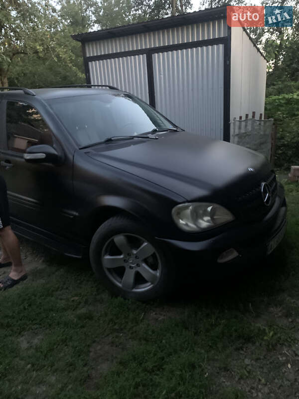 Внедорожник / Кроссовер Mercedes-Benz M-Class 2003 в Редковцах