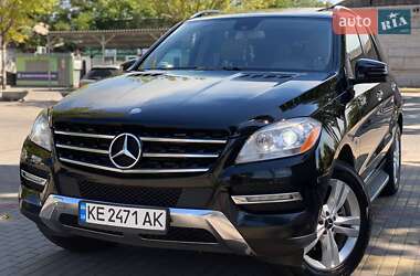 Mercedes-Benz M-Class 2012 Mercedes-Benz M-Class 2012